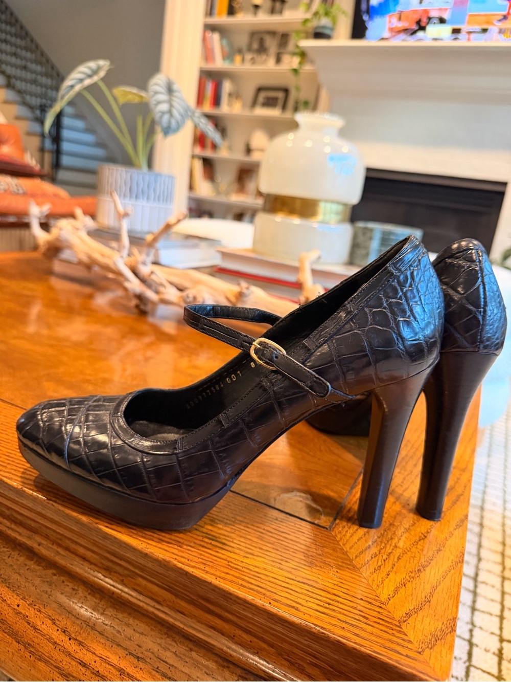 Purple Label Ralph Lauren  Crocodile/Alligator Mary Jane Heels Shoes~Black - Picture 8 of 10